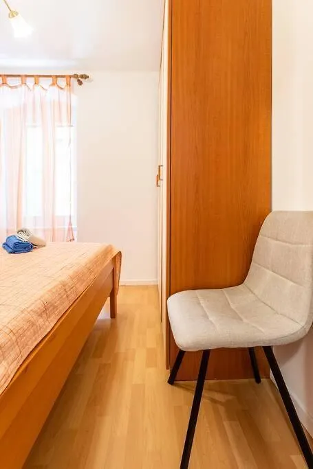 Apartment Giardino Split 0*,